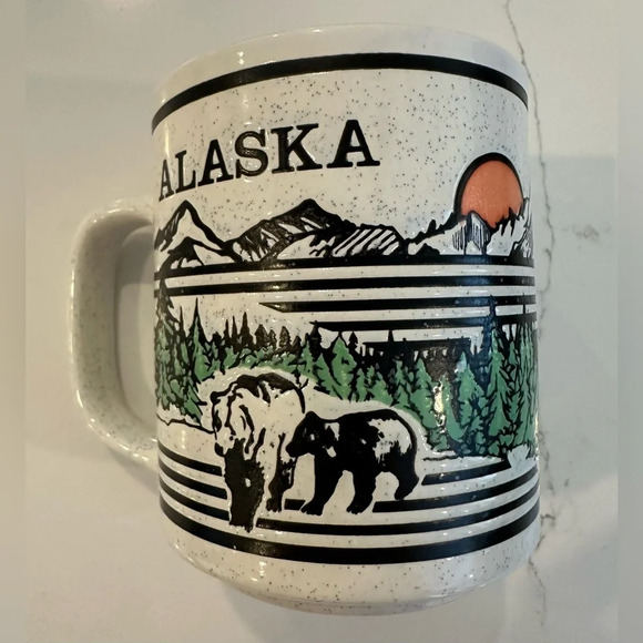 Alaska travel souvenir coffee mug cup stoneware mountains scenery scape sun bear - Picture 2 of 5